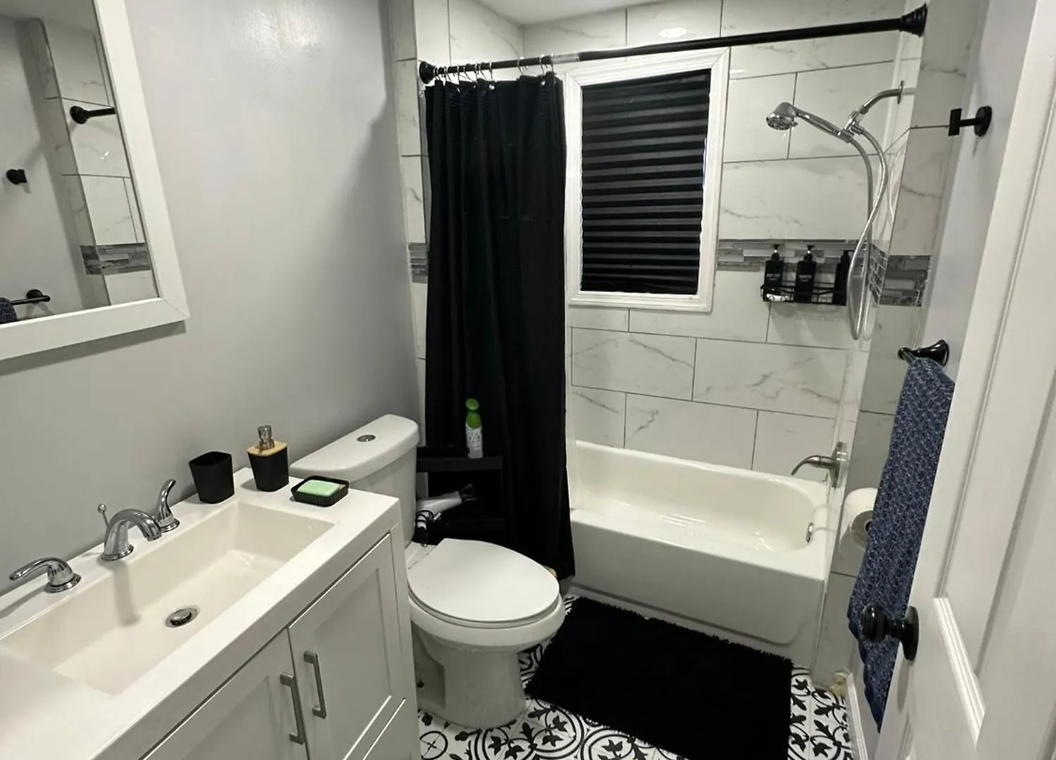 Homestay Ewr Private Bedroom In Shared Elegant Condo - Room 4B Elizabeth United States
